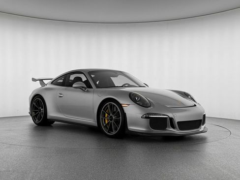 Used 2016 Porsche 911 GT3 image 8