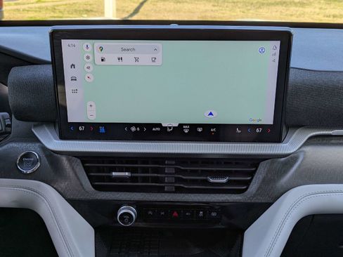 Used 2025 Ford Explorer Platinum w/ Ultimate Package image 20