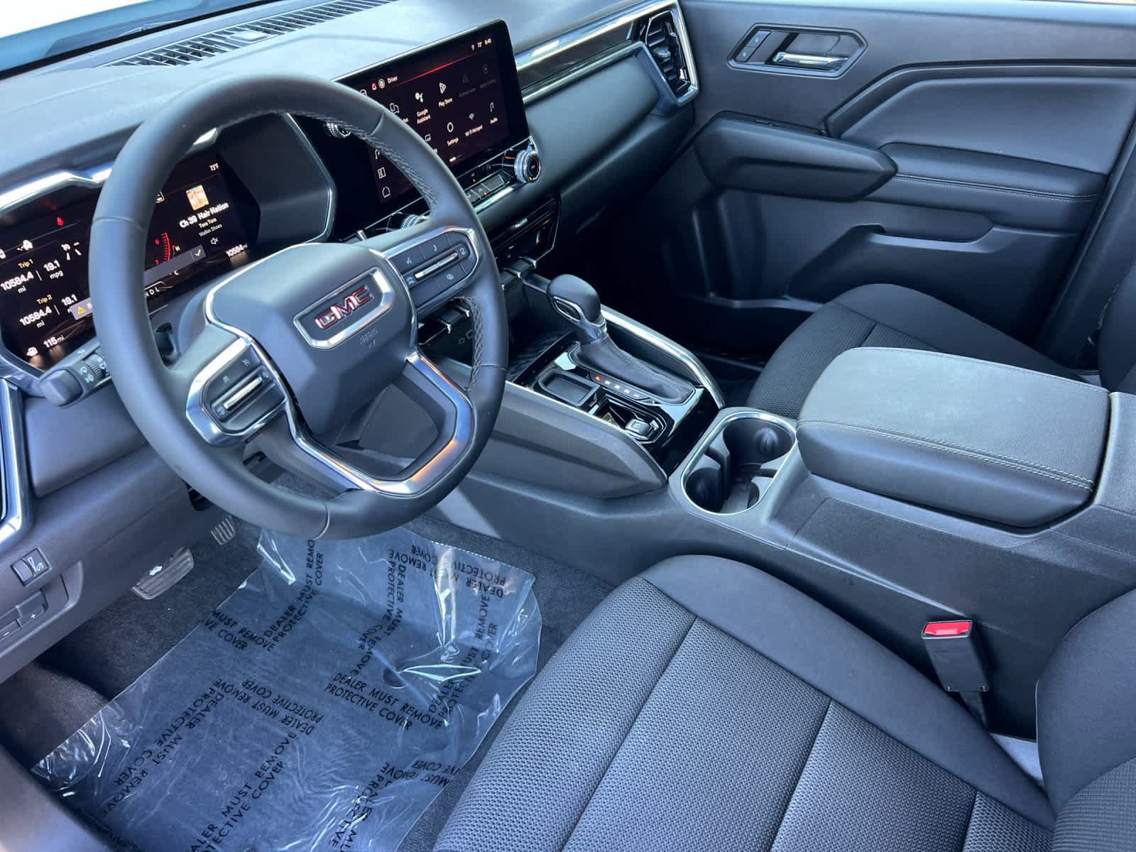 Used 2024 GMC Canyon Elevation w/ Trailering Package RWD image 9