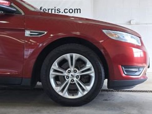Used 2014 Ford Taurus SEL w/ Equipment Group 201A image 30