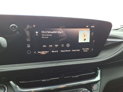 Certified 2024 Buick Envista Sport Touring w/ Convenience I Package FWD image 17