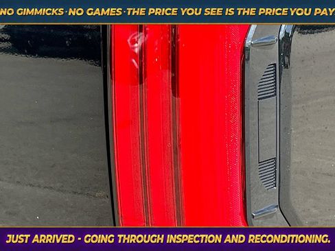 Used 2025 Toyota Tundra SR5 AWD/4WD image 11