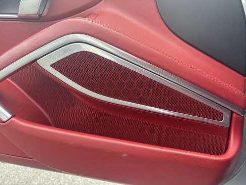 Used 2015 Porsche 911 Turbo image 27