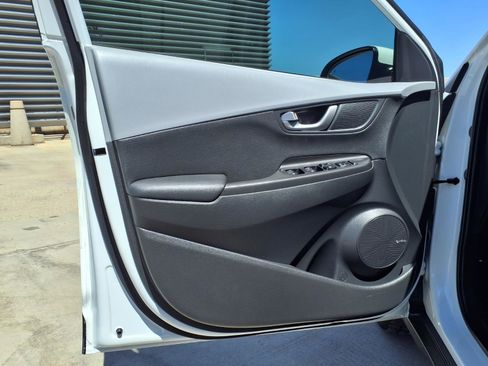 Used 2019 Hyundai Kona Ultimate FWD image 21