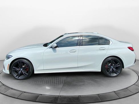 Used 2020 BMW 330i xDrive Sedan w/ Convenience Package AWD/4WD image 4