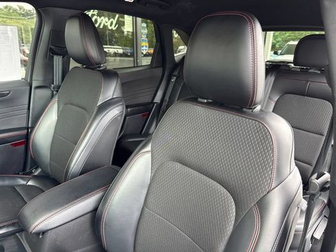 Used 2025 Ford Escape ST-Line FWD image 19