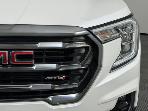 Used 2023 GMC Terrain AT4 w/ Infotainment Package II AWD/4WD image 5