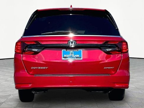 Used 2023 Honda Odyssey Sport image 7