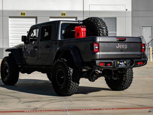 Used 2020 Jeep Gladiator Rubicon image 8