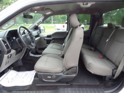 Used 2018 Ford F150 4x4 SuperCab XLT w/ Equipment Group 301A Mid image 28