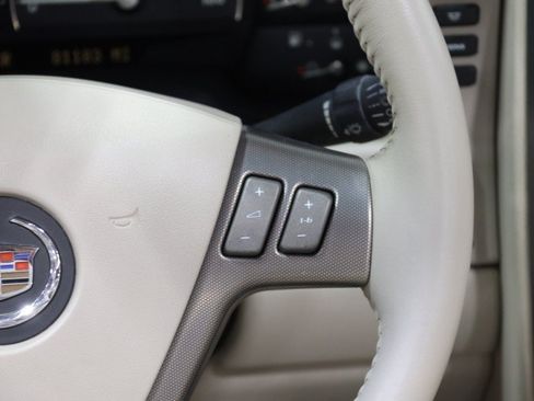 Used 2005 Cadillac XLR RWD image 45