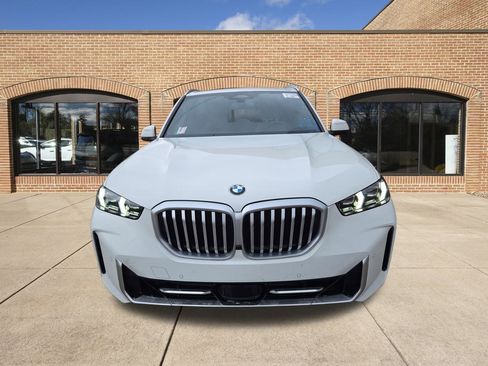 Used 2025 BMW X5 xDrive40i image 8