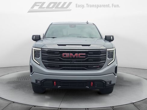 Used 2024 GMC Sierra 1500 AT4 w/ AT4 Carbonpro Edition AWD/4WD image 3