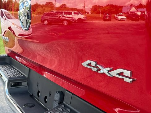 Used 2023 RAM 1500 Big Horn AWD/4WD image 7