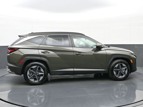 Certified 2025 Hyundai Tucson SEL FWD image 3