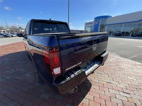 Certified 2021 Honda Ridgeline RTL-E image 17