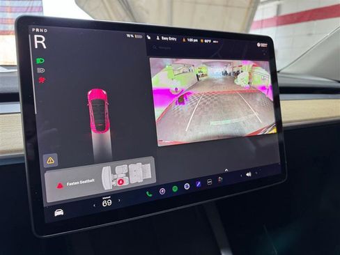 Used 2021 Tesla Model Y Long Range image 16