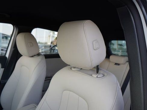 Used 2026 Mercedes-Benz GLA 250 image 26
