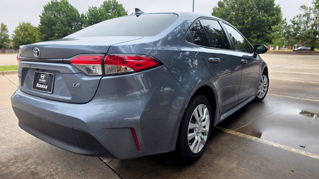 Used 2023 Toyota Corolla LE FWD image 13