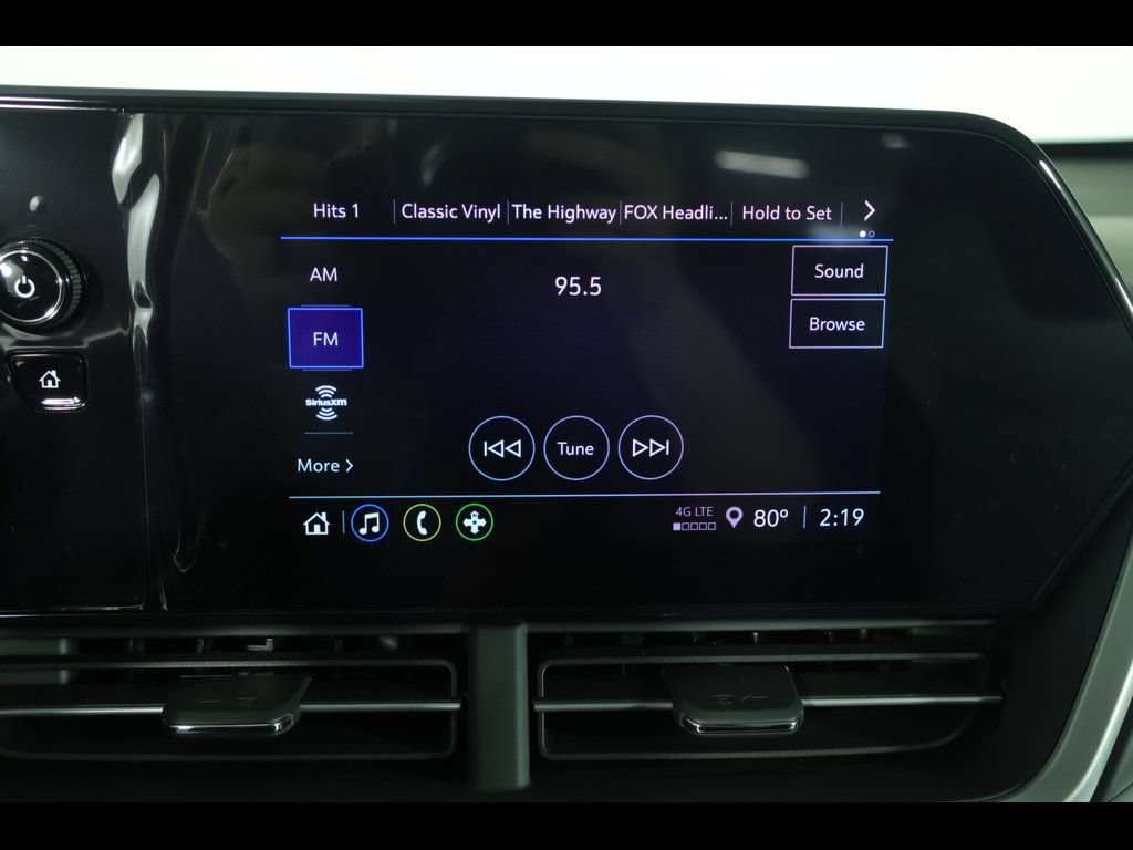 New 2026 Chevrolet Trax LS w/ LS Convenience Package FWD image 18
