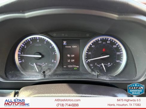 Used 2018 Toyota Highlander XLE FWD image 25