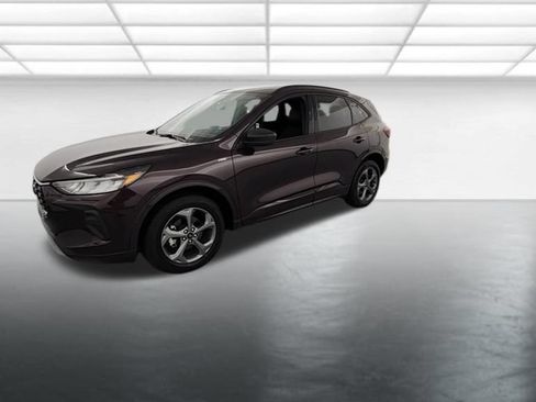 Used 2023 Ford Escape ST-Line AWD/4WD image 3