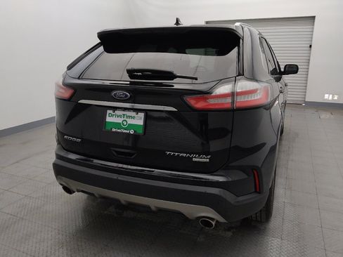 Used 2019 Ford Edge Titanium image 7