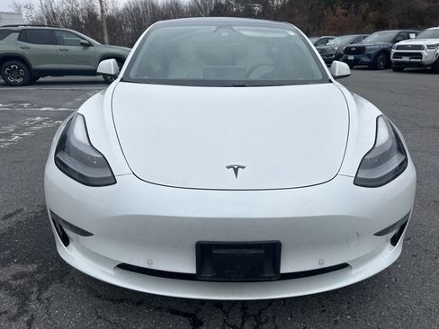 Used 2021 Tesla Model 3 Performance image 2