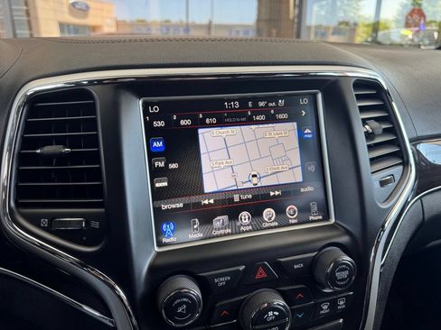 Used 2016 Jeep Grand Cherokee High Altitude AWD/4WD image 11
