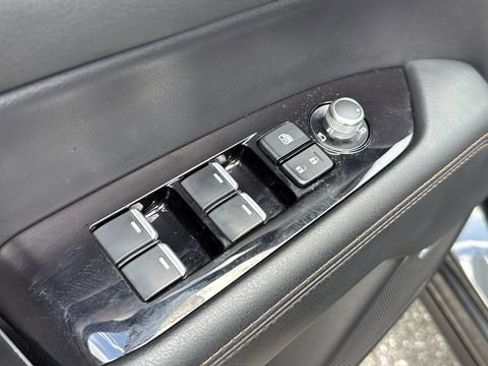 Used 2023 MAZDA CX-5 AWD 2.5 S w/ Premium Plus Pkg image 18