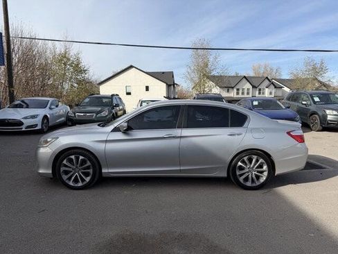 Used 2014 Honda Accord Sport image 8