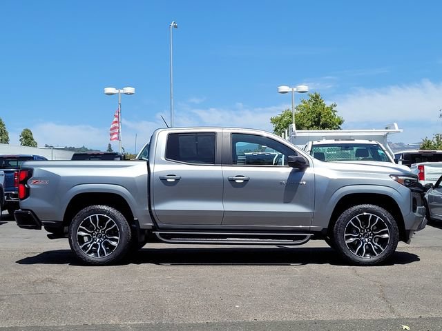 Used 2025 Chevrolet Colorado Z71 AWD/4WD image 5