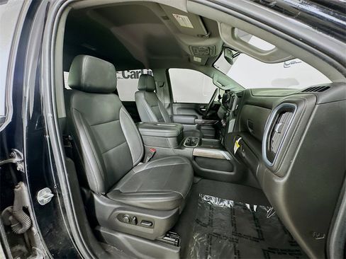 Used 2021 Chevrolet Silverado 2500 LTZ w/ LTZ Plus Package image 32