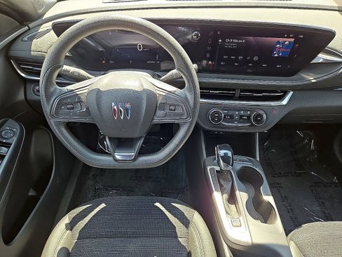 Used 2026 Buick Envista Preferred FWD image 17