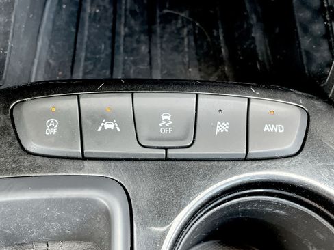 Used 2021 Chevrolet TrailBlazer LS AWD/4WD image 26
