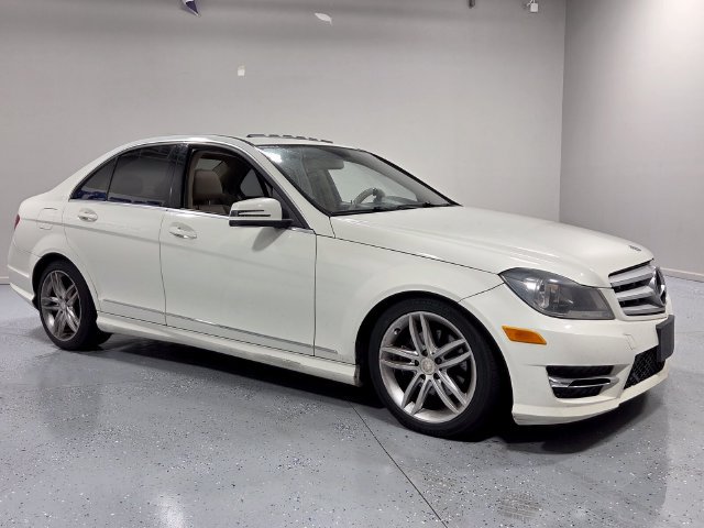Used 2012 Mercedes-Benz C 300 4MATIC Sedan w/ Multimedia Pkg image 2