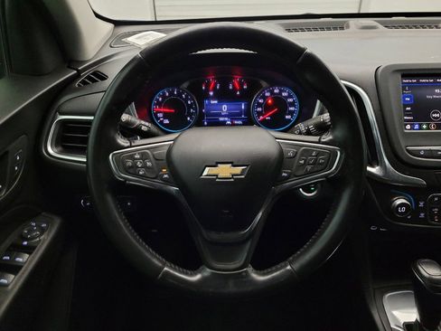 Used 2021 Chevrolet Equinox LT FWD image 22
