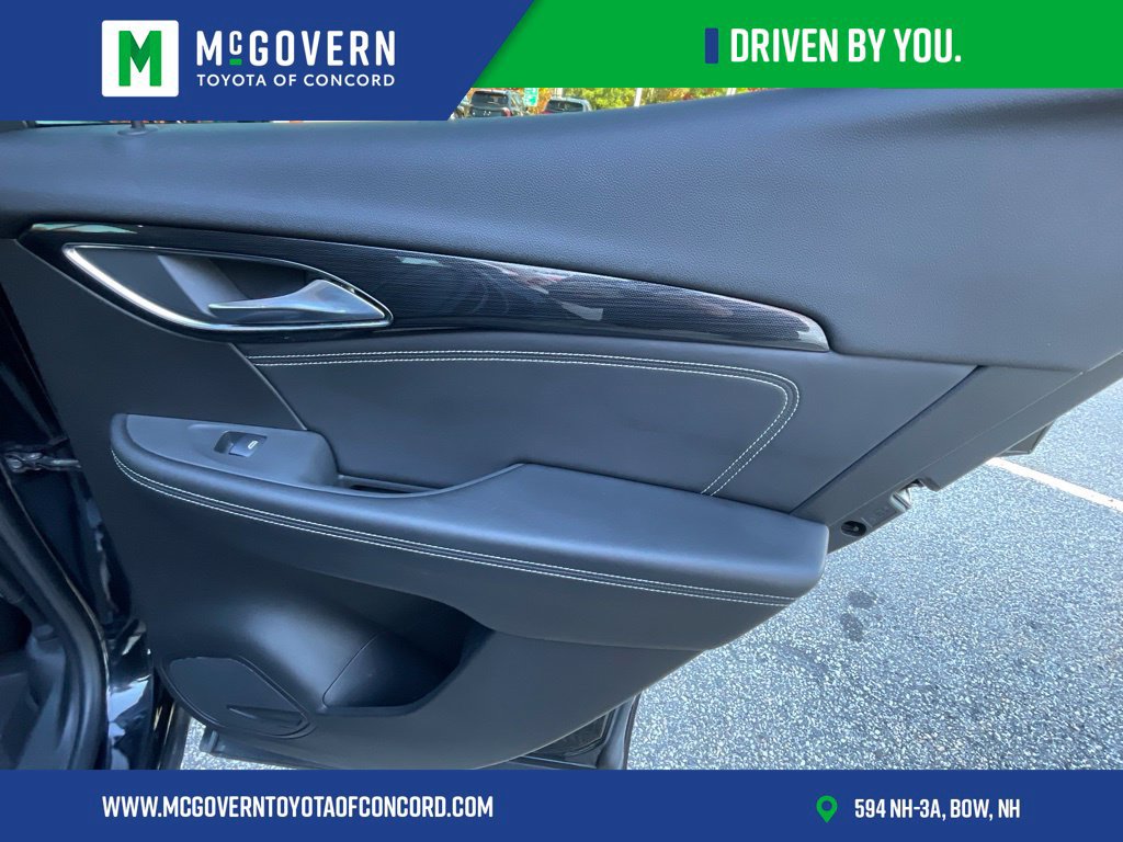Used 2021 Buick Envision Essence AWD/4WD image 22