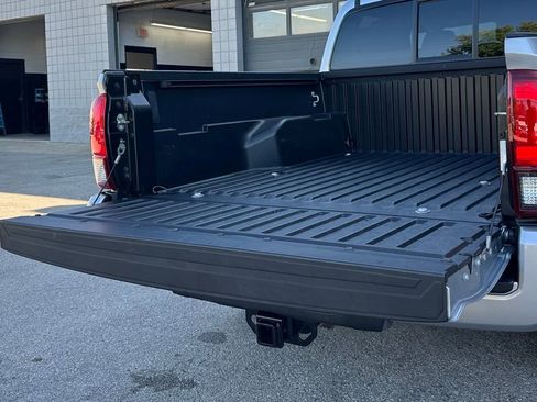 Used 2020 Toyota Tacoma SR image 58