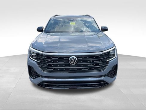New 2026 Volkswagen Atlas Cross Sport SEL R-Line AWD/4WD image 3