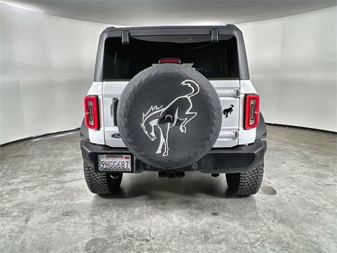 Used 2023 Ford Bronco Wildtrak image 7