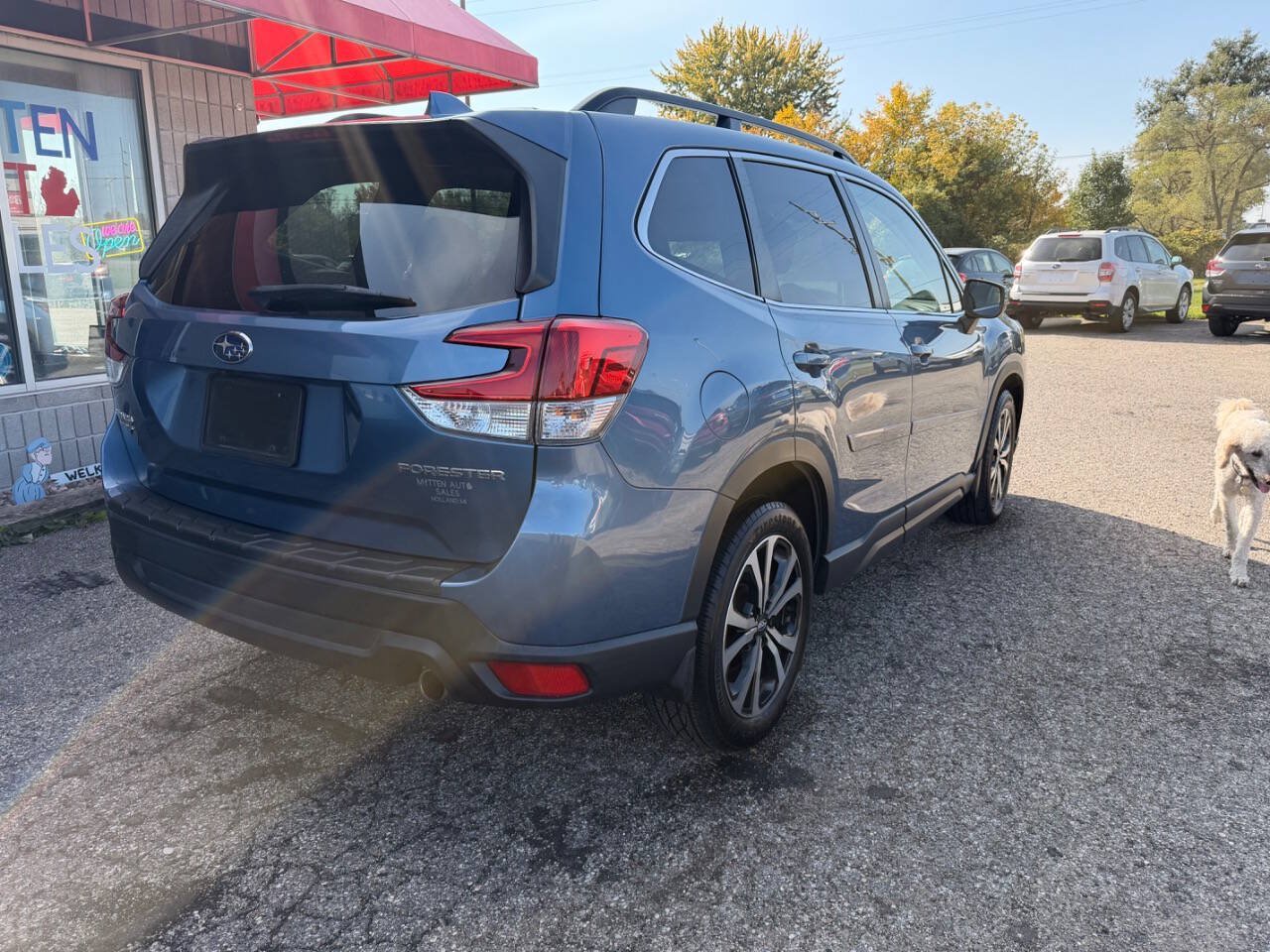 Used 2021 Subaru Forester Limited AWD/4WD image 4