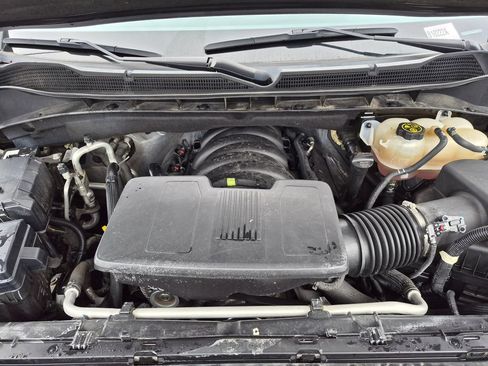 Used 2024 Chevrolet Silverado 1500 LT Trail Boss w/ Convenience Package II AWD/4WD image 10