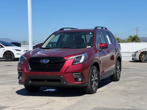 Certified 2024 Subaru Forester Limited w/ Pop Package 2 AWD/4WD image 4