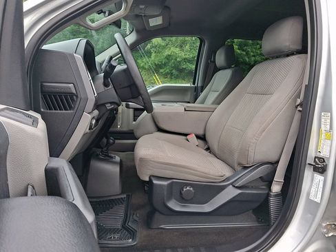 Used 2017 Ford F250 XLT AWD/4WD image 13