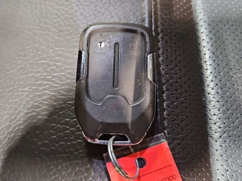 Used 2021 GMC Sierra 1500 Denali w/ Denali Ultimate Package image 28