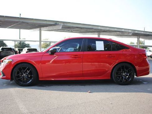 Used 2022 Honda Civic Sport image 4