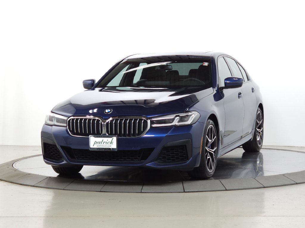 Used 2021 BMW 540i xDrive w/ Executive Package AWD/4WD image 3