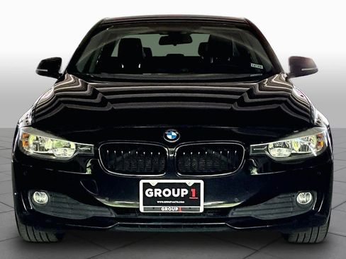 Used 2015 BMW 320i Sedan RWD image 3