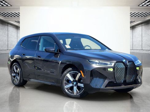 Certified 2024 BMW iX xDrive50 w/ Sport Package AWD/4WD image 2